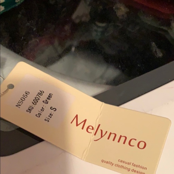 NWT Green Lilypad design women’s wrap dress sm - Picture 6 of 7